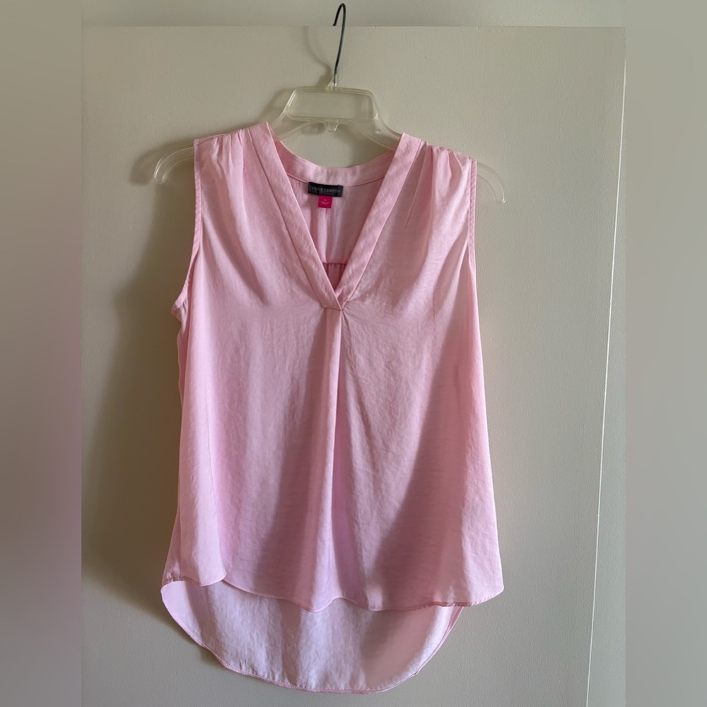 Vince Camuto Light Pink V-Neck Blouse sz S
